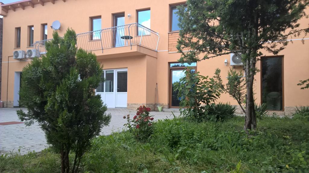 Kazinczy Apartment Kecskemet Ngoại thất bức ảnh