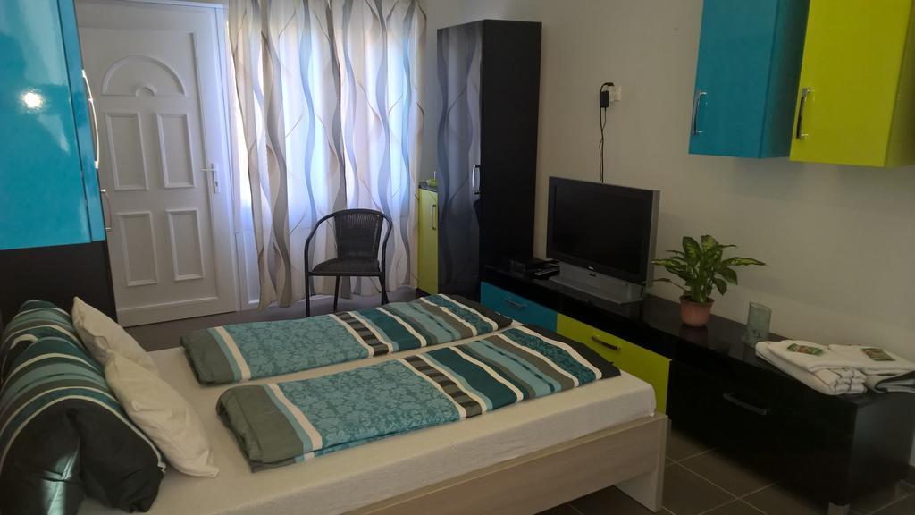Kazinczy Apartment Kecskemet Phòng bức ảnh