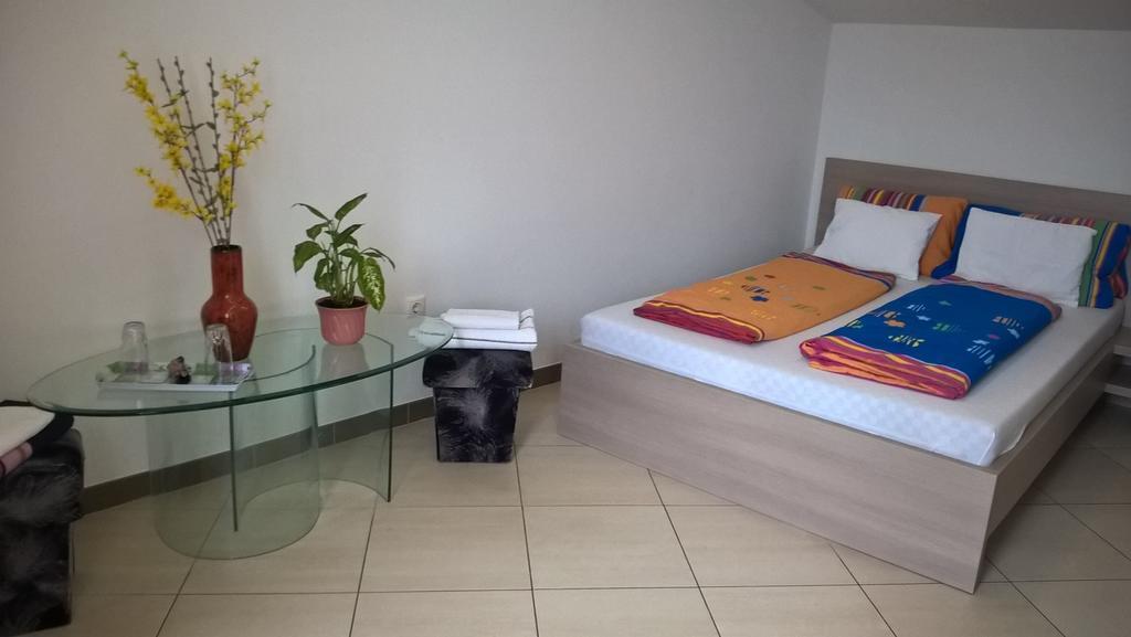 Kazinczy Apartment Kecskemet Phòng bức ảnh