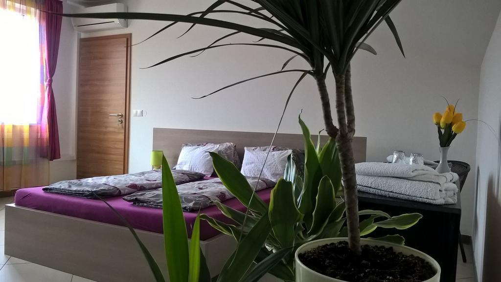 Kazinczy Apartment Kecskemet Phòng bức ảnh